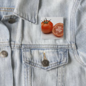 Badge Carré 5 Cm Plan rapproché de deux tomates (En situation)