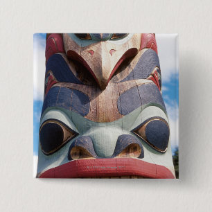 Badge Carré 5 Cm Plan rapproché de poteau de totem dans Sitka,