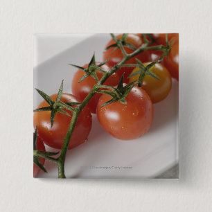 Badge Carré 5 Cm Plan rapproché des tomates sur un plateau