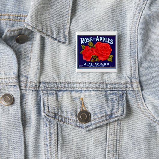 Badge Carré 5 Cm Pommes de marque rose (En situation)
