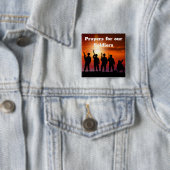 Badge Carré 5 Cm Prières pour nos soldats (En situation)