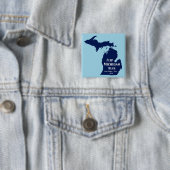 Badge Carré 5 Cm Retourner Michigan Blue en 2024 (En situation)