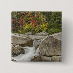Badge Carré 5 Cm Rivière Swift en cascade à travers les rochers, Bl