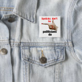 Badge Carré 5 Cm Rouge à lèvres (En situation)
