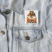 Badge Carré 5 Cm Rustique automne Scarecrow avec Citrouilles et Cor (En situation)