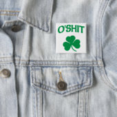 Badge Carré 5 Cm Shamrock d'O'Shit Irsh (En situation)