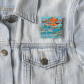 Badge Carré 5 Cm snowboard en brique. (En situation)