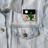 Badge Carré 5 Cm Spike dans un désert illuminé par la Lune (En situation)