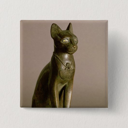 Badge Carré 5 Cm Statuette d'un chat représentant la déesse Bastet (Devant)