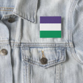 Badge Carré 5 Cm Suffragette Flag (En situation)