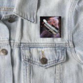 Badge Carré 5 Cm Télescope spatial Hubble (En situation)
