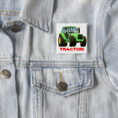 Badge Carré 5 Cm Tracteur vert fait sur commande d'enfants (En situation)