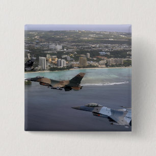 Badge Carré 5 Cm Trois Faucons F-16 volent en formation