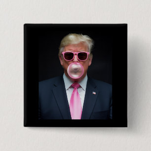 Badge Carré 5 Cm Trump Bubble Gum Rose Président 47 États-Unis