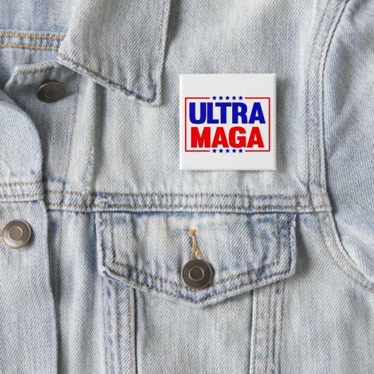 Badge Carré 5 Cm Ultra maga (En situation)