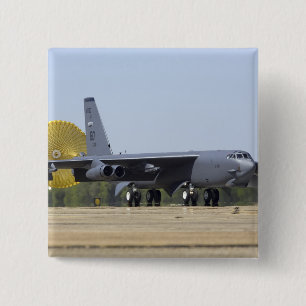Badge Carré 5 Cm Un B-52 Stratofortress déploie son parachute-