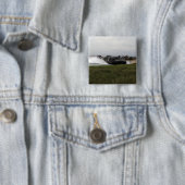 Badge Carré 5 Cm Un coussin d'air de péniche débarque (En situation)