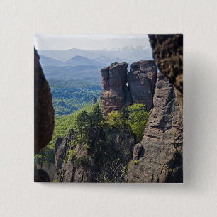 Badge Carré 5 Cm Une promenade à travers les ruines du château de B