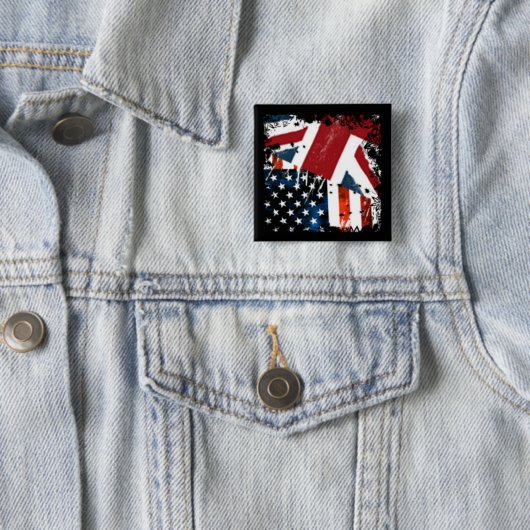 BADGE CARRÉ 5 CM USA$UK (En situation)