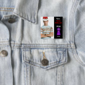 Badge Carré 5 Cm Votez-moi pour Prom King (Purple) (En situation)