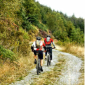 BADGE CARRÉ 5 CM VTT