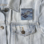 Badge Carré 5 Cm Vue générée par ordinateur 27 (En situation)
