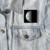 Badge Carré 5 Cm Vue rapprochée de la planète Jupiter (En situation)
