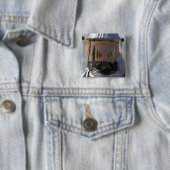 Badge Carré 5 Cm Vue rapprochée d'un pompier (En situation)