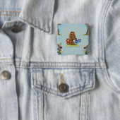 Badge Carré 5 Cm Whimsical Bluebird and Birdhouse Cute Spring (En situation)