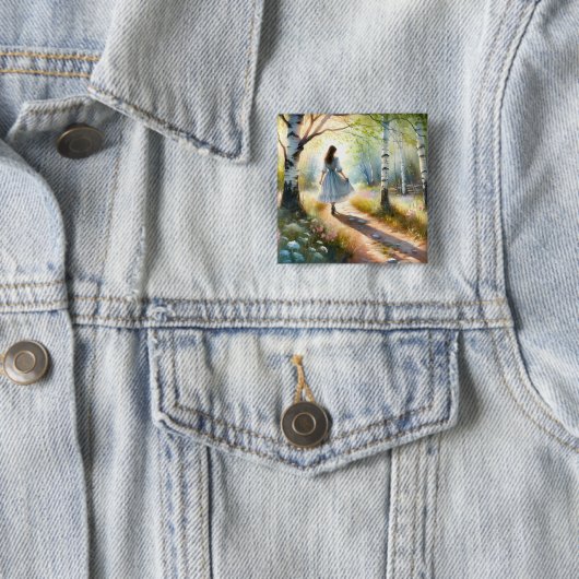Badge Carré 5 Cm Whimsical Girl Dancing Through Birch Forest (En situation)
