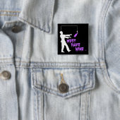 Badge Carré 5 Cm Zombie doit avoir du vin (En situation)