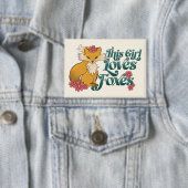 Badge Cette fille aime les renards aux fleurs (Insitu)