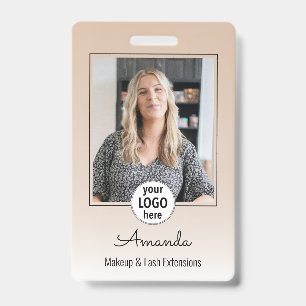 Badge Cils de photo élégants minimaux Blush Beige