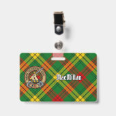 Badge Clan MacMillan Crest sur Tartan (Avant avec clip)