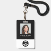 Badge Code QR de l'employé avec logo simple sur la carte (Avant avec lanière)