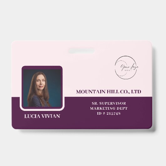 Badge Couleur vin Royal Crimson Logo et code-barres (Avant)