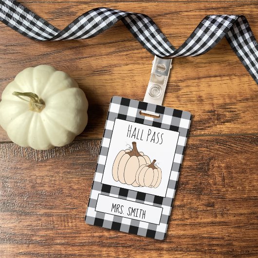 Badge Creamy White Citrouilles Fall Generic Hall Pass