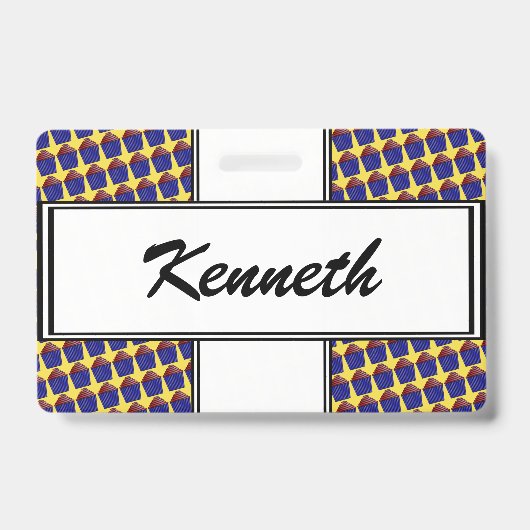 Badge Cupcake par Kenneth Yoncich (Avant)