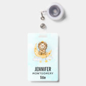 Badge Cute Lion Pêche sur l'aquarelle de la lune (Avant avec rétractable)