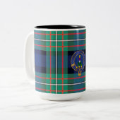badge de clan Ferguson et mug tartan (Devant gauche)