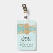 Badge de fête de Bachelorette avec des fleurs doré (Arrière avec clip)