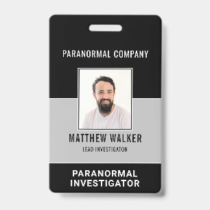 Badge de nom de photo d'enquêteur paranormal simpl