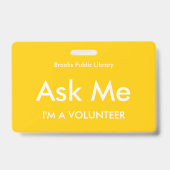 Badge Demandez-moi un jaune pour les bénévoles (Arrière)