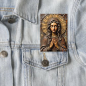 Badge Dévotion sculptée Marie en bois (Insitu)