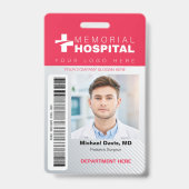 Badge d'hôpital rouge avec photo et code-barres (Avant)