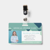 Badge d'ID photo de l'employé de l'hôpital personn (Avant avec clip)