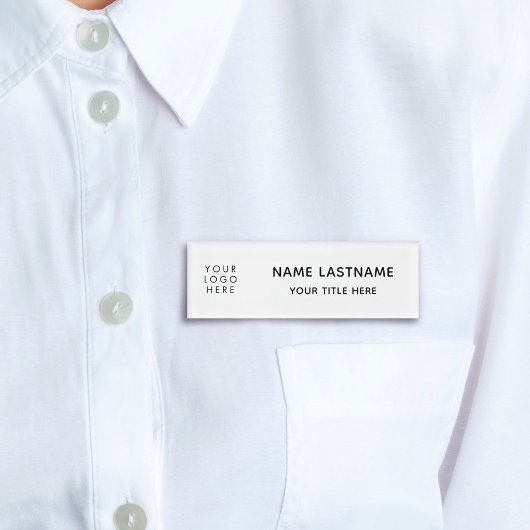 Badge D'identification Ajouter un logo Nettoyer au minimum un simple titr