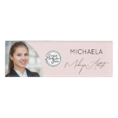 Badge D'identification Blush Pink Script Logo Photo Makeup (Devant)