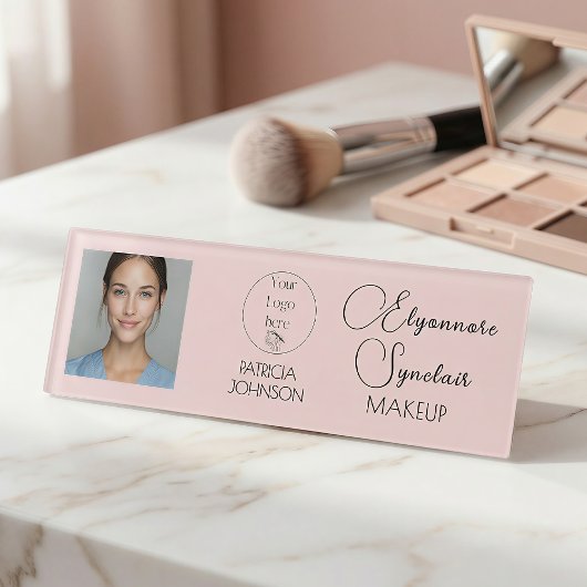 Badge D'identification Blush Pink Script Logo Photo Makeup