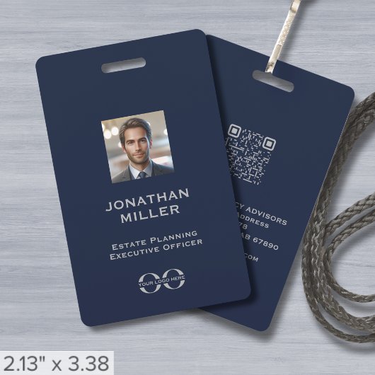 Badge d'identification d'employé avec code QR phot